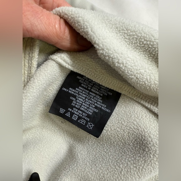 NAUTICA Men’s Beige thermal full zip jacket size S. - Picture 10 of 12